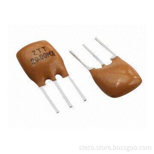 Ceramic Resonator with Built-in Capacitor